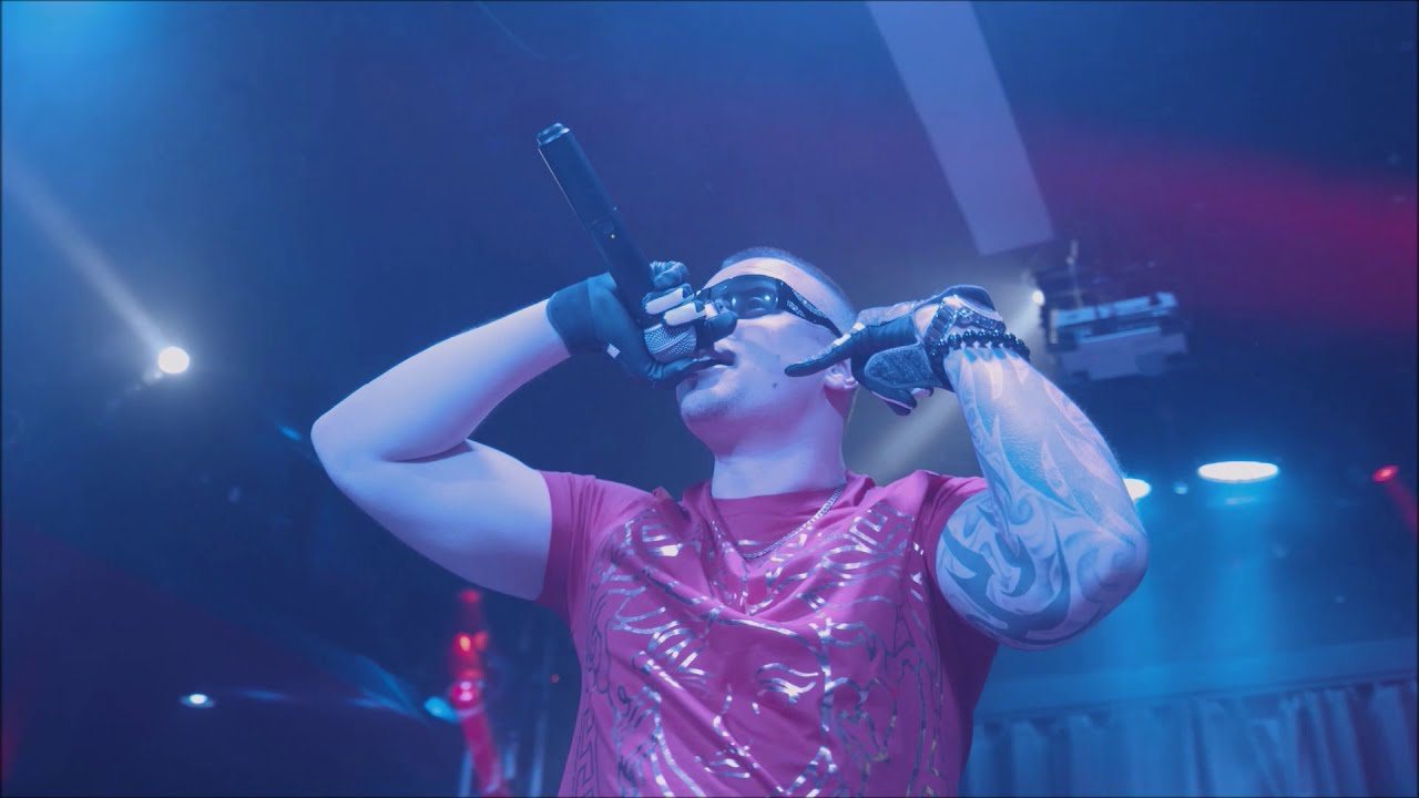 DYNAMIXX performing at Red Room Nightclub in the official live video